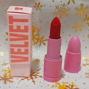 Velvet trap lipstick NEW